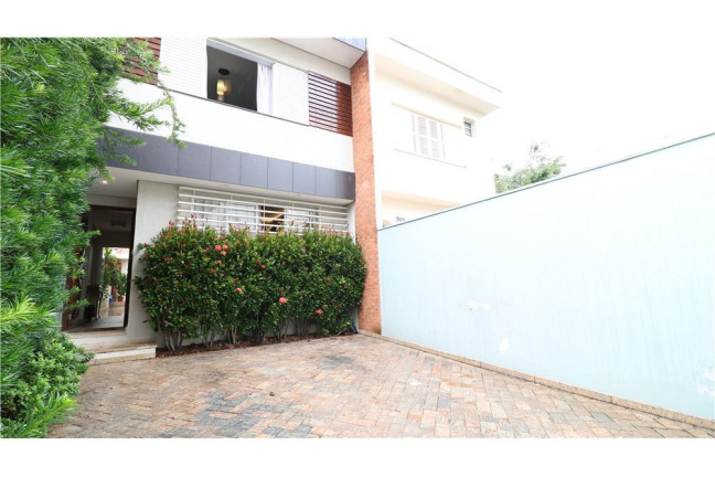 Casa com 3 Quartos à Venda,  em Chácara Santo Antônio (zona Sul) - São Paulo