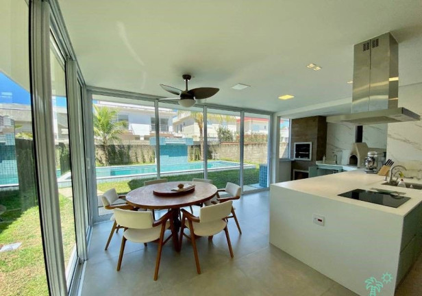 Imagem Casa com 4 Quartos à Venda, 267 m² em Maitinga - Bertioga Imagem Casa com 4 Quartos à Venda, 267 m² em Maitinga - Bertioga