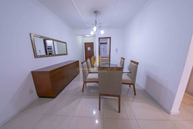 Imagem Apartamento com 3 Quartos à Venda, 120 m² em Centro - Balneário Camboriú