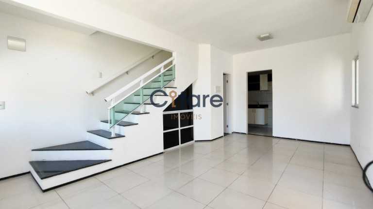 Imagem Casa de Condomínio com 3 Quartos à Venda, em Lagoa Redonda - Fortaleza Imagem Casa de Condomínio com 3 Quartos à Venda, em Lagoa Redonda - Fortaleza