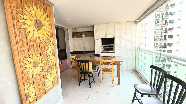 Imagem Apartamento com 3 Quartos à Venda, 110 m² em Pitangueiras - Guarujá