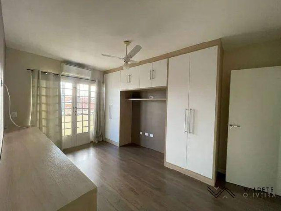 Imagem Casa com 3 Quartos à Venda, 176 m² em Parque Dos Ipês - São José Dos Campos