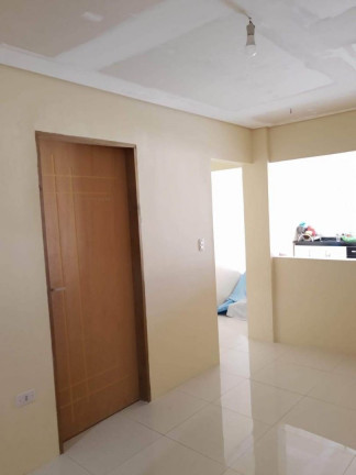 Imagem Casa com 6 Quartos à Venda, 135 m² em Mirante De Jandira - Jandira Imagem Casa com 6 Quartos à Venda, 135 m² em Mirante De Jandira - Jandira