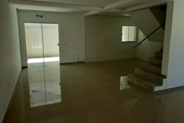 Imagem Sobrado com 3 Quartos à Venda, 155 m² em Centro - Balneário Camboriú Imagem Sobrado com 3 Quartos à Venda, 155 m² em Centro - Balneário Camboriú