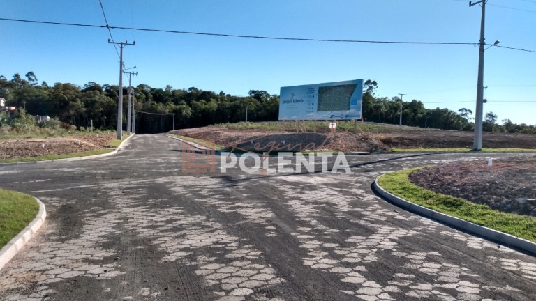 Imagem Terreno à Venda, 360 m² em Buenos Aires - Criciúma Imagem Terreno à Venda, 360 m² em Buenos Aires - Criciúma