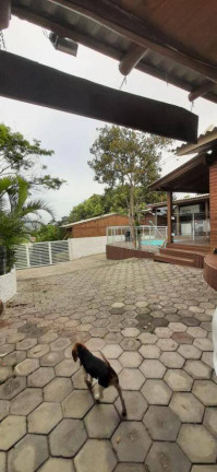 Imagem Casa com 3 Quartos à Venda, 750 m² em São João Do Rio Vermelho - Florianópolis