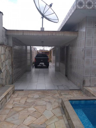 Imagem Casa com 1 Quarto à Venda, 100 m² em Ocian - Praia Grande Imagem Casa com 1 Quarto à Venda, 100 m² em Ocian - Praia Grande