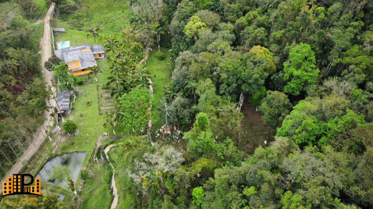 Imagem Imóvel com 4 Quartos à Venda, 490 m² em Bairro Dos Messias - Miracatu Imagem Imóvel com 4 Quartos à Venda, 490 m² em Bairro Dos Messias - Miracatu