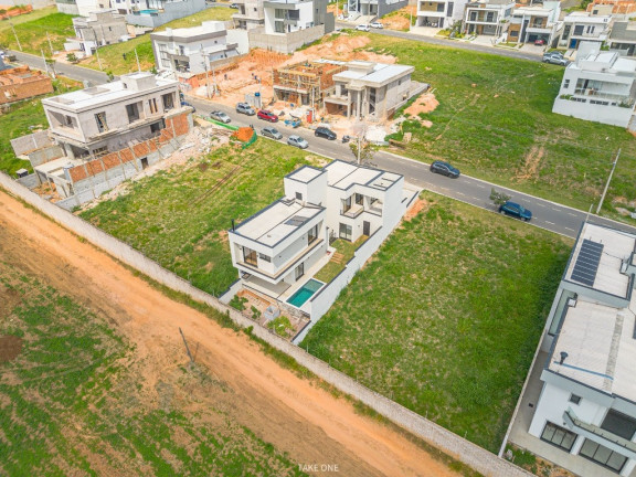 Imagem Casa com 3 Quartos à Venda, 230 m² em Vila Pagano - Valinhos Imagem Casa com 3 Quartos à Venda, 230 m² em Vila Pagano - Valinhos