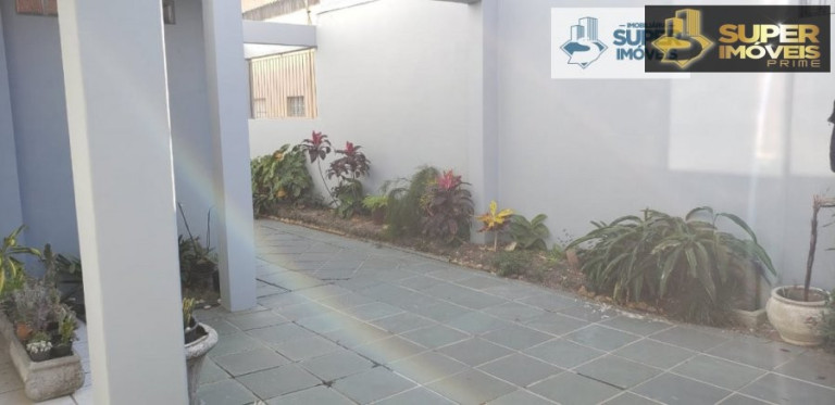 Imagem Casa com 3 Quartos à Venda, 300 m² em Centro - Pelotas