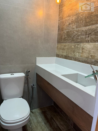 Imagem Casa com 3 Quartos à Venda, 250 m² em Cotia Imagem Casa com 3 Quartos à Venda, 250 m² em Cotia