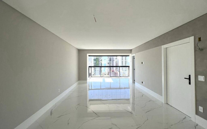 Imagem Apartamento com 3 Quartos à Venda, 135 m² em Centro - Itapema Imagem Apartamento com 3 Quartos à Venda, 135 m² em Centro - Itapema