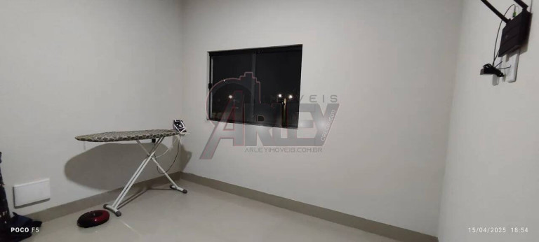 Imagem Casa com 3 Quartos à Venda, 180 m² em Todos Os Santos - Montes Claros Imagem Casa com 3 Quartos à Venda, 180 m² em Todos Os Santos - Montes Claros