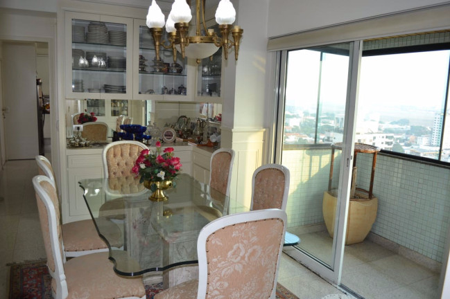 Imagem Apartamento com 4 Quartos para Alugar, 600 m² em Moema - São Paulo