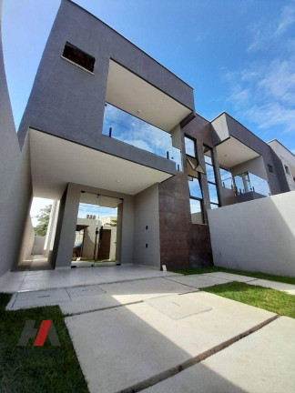 Casa com 3 Quartos à Venda, 150 m² em Centro - Eusébio