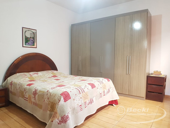 Imagem Casa com 4 Quartos à Venda, 126 m² em Itaum - Joinville Imagem Casa com 4 Quartos à Venda, 126 m² em Itaum - Joinville