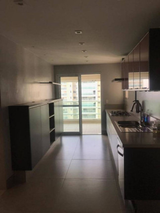 Imagem Apartamento com 3 Quartos para Alugar, 212 m² em Tamboré - Santana De Parnaíba