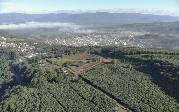 Terreno à Venda, 360 m² em Centro - Siderópolis