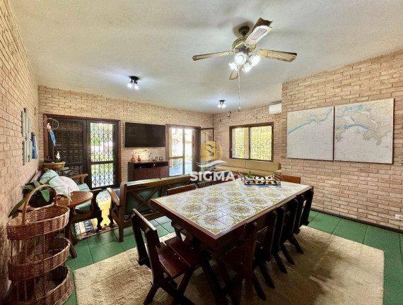 Imagem Casa com 3 Quartos à Venda, 400 m² em Jardim Guaiuba - Guarujá Imagem Casa com 3 Quartos à Venda, 400 m² em Jardim Guaiuba - Guarujá