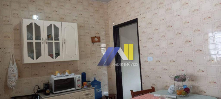 Imagem Casa com 3 Quartos à Venda, 185 m² em Saúde - Pouso Alegre Imagem Casa com 3 Quartos à Venda, 185 m² em Saúde - Pouso Alegre