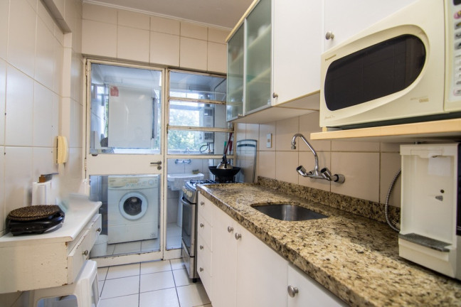 Imagem Imóvel com 2 Quartos à Venda, 82 m² em Petrópolis - Porto Alegre Imagem Imóvel com 2 Quartos à Venda, 82 m² em Petrópolis - Porto Alegre