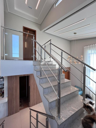 Imagem Casa com 4 Quartos à Venda, 300 m² em Colina De Laranjeiras - Serra