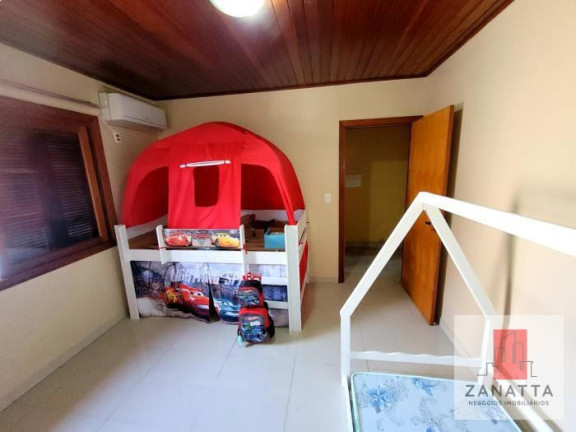 Imagem Sobrado com 3 Quartos à Venda, 180 m² em Tamandaré - Esteio Imagem Sobrado com 3 Quartos à Venda, 180 m² em Tamandaré - Esteio