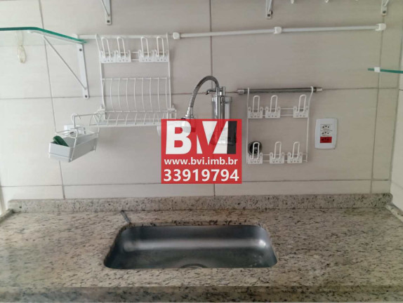 Imagem Apartamento com 3 Quartos para Alugar, 70 m² em Del Castilho - Rio De Janeiro