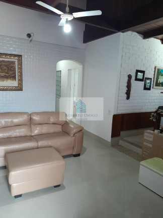 Imagem Casa com 2 Quartos à Venda, 90 m² em Itaipu - Niterói Imagem Casa com 2 Quartos à Venda, 90 m² em Itaipu - Niterói