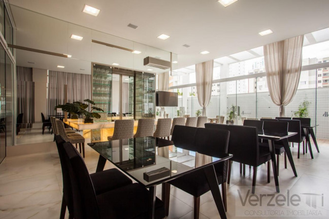 Imagem Apartamento com 3 Quartos à Venda, 353 m² em Centro - Balneário Camboriú Imagem Apartamento com 3 Quartos à Venda, 353 m² em Centro - Balneário Camboriú
