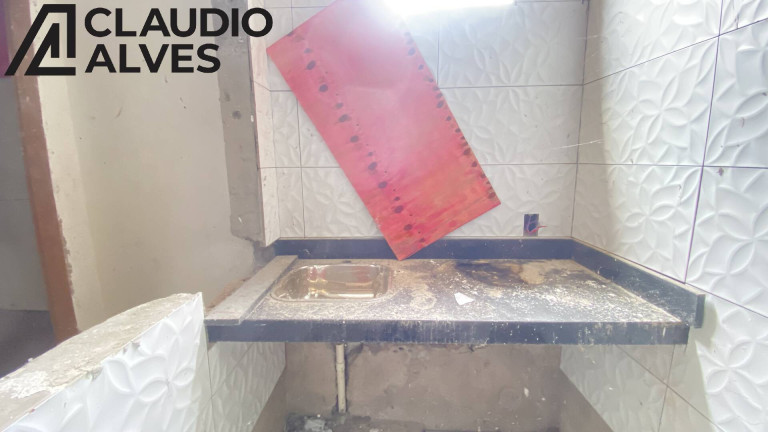 Imagem Casa com 5 Quartos à Venda, 100 m² em Brasília - Feira De Santana Imagem Casa com 5 Quartos à Venda, 100 m² em Brasília - Feira De Santana