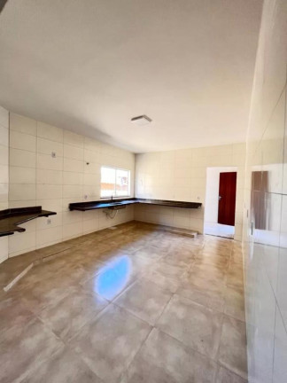 Imagem Casa com 3 Quartos à Venda, 243 m² em Parque Das Laranjeiras Acréscimo - Goiânia