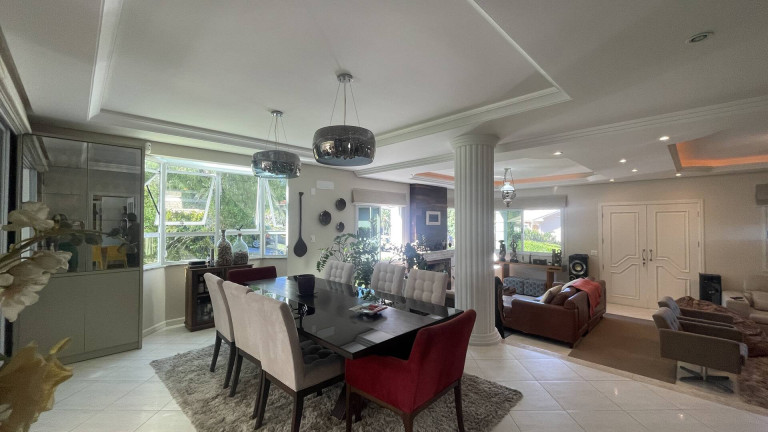 Imagem Casa de Condomínio com 3 Quartos à Venda, 349 m² em Cacupé - Florianópolis