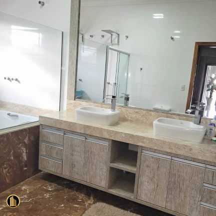 Imagem Casa com 3 Quartos à Venda, 220 m² em Taubaté Imagem Casa com 3 Quartos à Venda, 220 m² em Taubaté