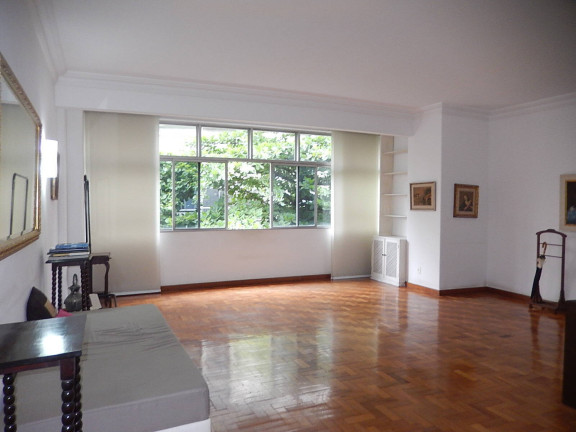 Imagem Apartamento com 3 Quartos à Venda, em Copacabana - Rio De Janeiro Imagem Apartamento com 3 Quartos à Venda, em Copacabana - Rio De Janeiro