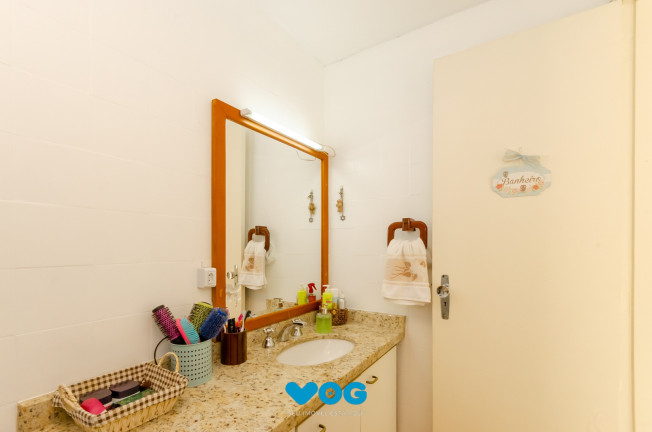 Imagem Imóvel com 2 Quartos à Venda, 72 m² em Petropolis - Porto Alegre