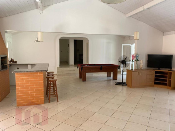 Imagem Imóvel com 4 Quartos à Venda, 2.000 m²