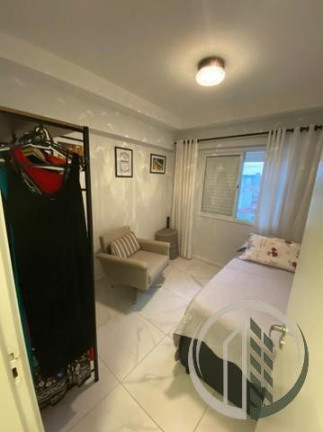Imagem Apartamento com 2 Quartos à Venda, 96 m² em Encruzilhada - Santos