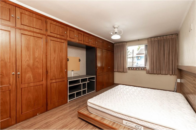 Imagem Casa com 4 Quartos à Venda, em Santana - São Paulo Imagem Casa com 4 Quartos à Venda, em Santana - São Paulo