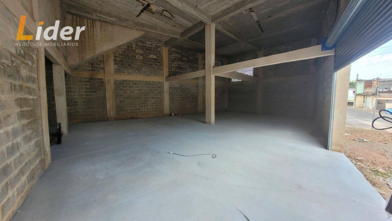 Imagem Galpão para Alugar, 150 m² em Francisco Bernardino - Juiz De Fora Imagem Galpão para Alugar, 150 m² em Francisco Bernardino - Juiz De Fora