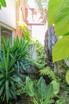 Imagem Casa de Condomínio com 2 Quartos à Venda, 167 m² em Aberta Dos Morros - Porto Alegre Imagem Casa de Condomínio com 2 Quartos à Venda, 167 m² em Aberta Dos Morros - Porto Alegre