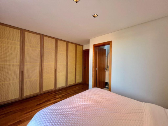 Imagem Sobrado com 4 Quartos à Venda, 350 m² em Morada Do Sol - Capao Da Canoa Imagem Sobrado com 4 Quartos à Venda, 350 m² em Morada Do Sol - Capao Da Canoa