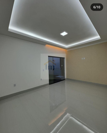 Imagem Casa com 3 Quartos à Venda, 118 m² em Setor Garavelo - Goiânia Imagem Casa com 3 Quartos à Venda, 118 m² em Setor Garavelo - Goiânia