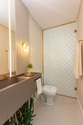 Imagem Cobertura com 5 Quartos à Venda, 257 m² em Centro - Balneário Camboriú