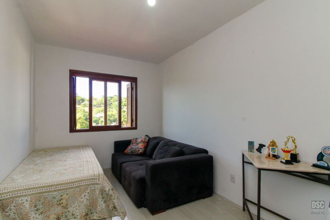 Imagem Casa com 3 Quartos à Venda, 136 m² em Espírito Santo - Porto Alegre Imagem Casa com 3 Quartos à Venda, 136 m² em Espírito Santo - Porto Alegre