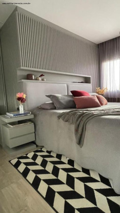 Imagem Casa com 3 Quartos à Venda, 140 m² em água Verde - Curitiba