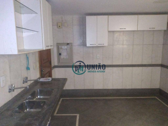 Imagem Apartamento com 4 Quartos à Venda, 220 m² em Vital Brasil - Niterói