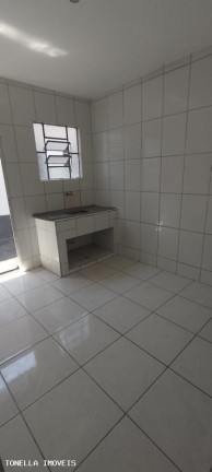Imagem Casa com 1 Quarto para Alugar,  em Rochdale - Osasco