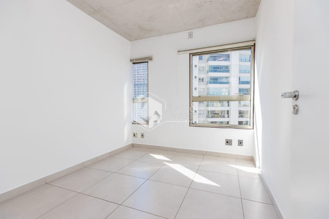 Imagem Apartamento com 2 Quartos à Venda, 70 m² em Jardim Das Acácias - São Paulo Imagem Apartamento com 2 Quartos à Venda, 70 m² em Jardim Das Acácias - São Paulo