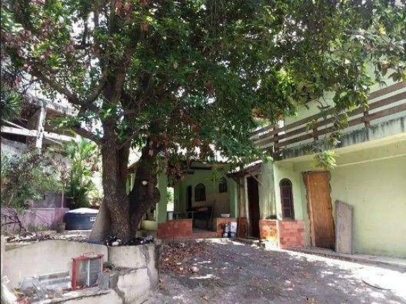 Imagem Casa com 6 Quartos à Venda, 190 m² em Baldeador - Niterói Imagem Casa com 6 Quartos à Venda, 190 m² em Baldeador - Niterói